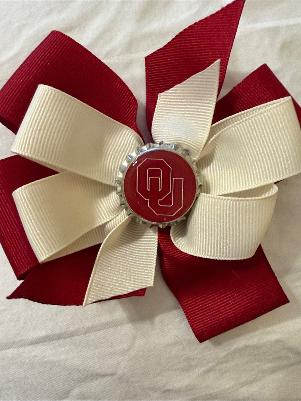 BOOMER SOONER!
Oklahoma Sooners Red & White Hair Bow Set